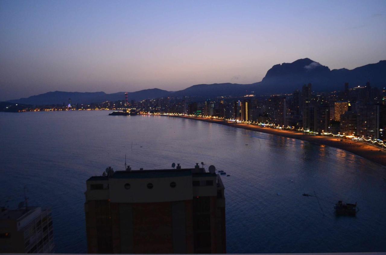 Apartamento El Faro De Benidorm Exterior photo